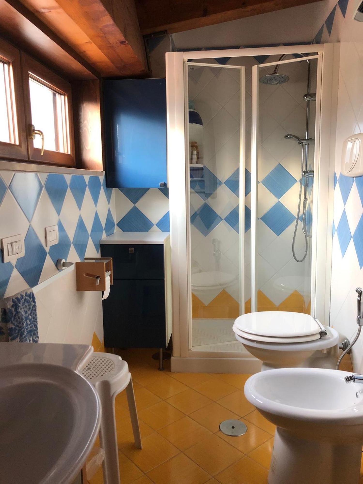 B&B La Rosa Салерно Экстерьер фото