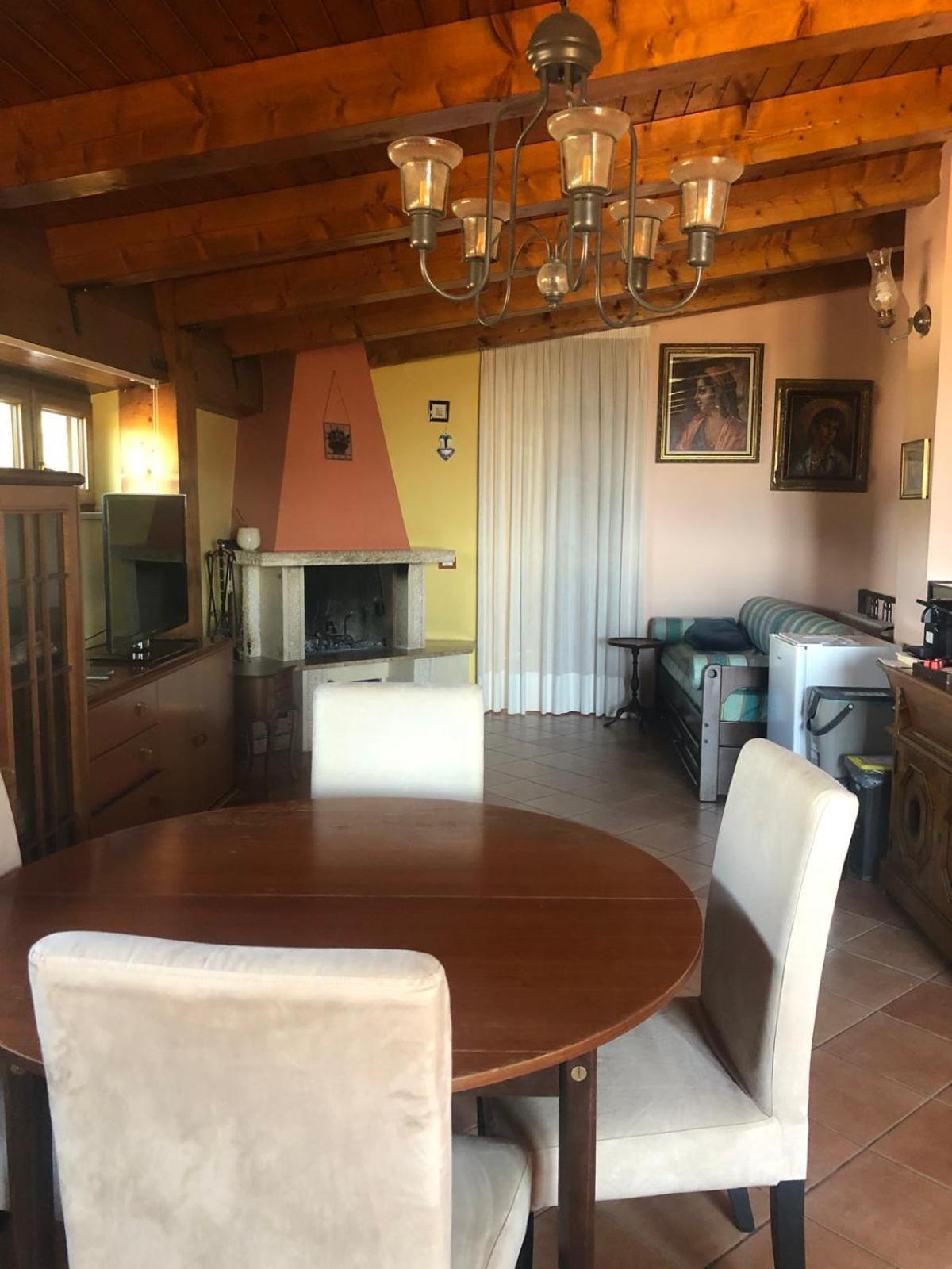 B&B La Rosa Салерно Экстерьер фото